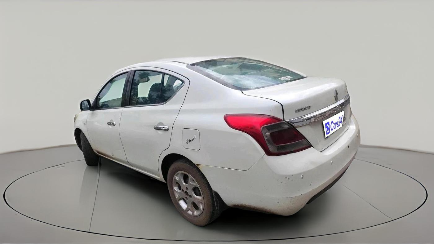 2013 Renault Scala RXZ DIESEL, Diesel, Manual, 2,25,730 km, exterior