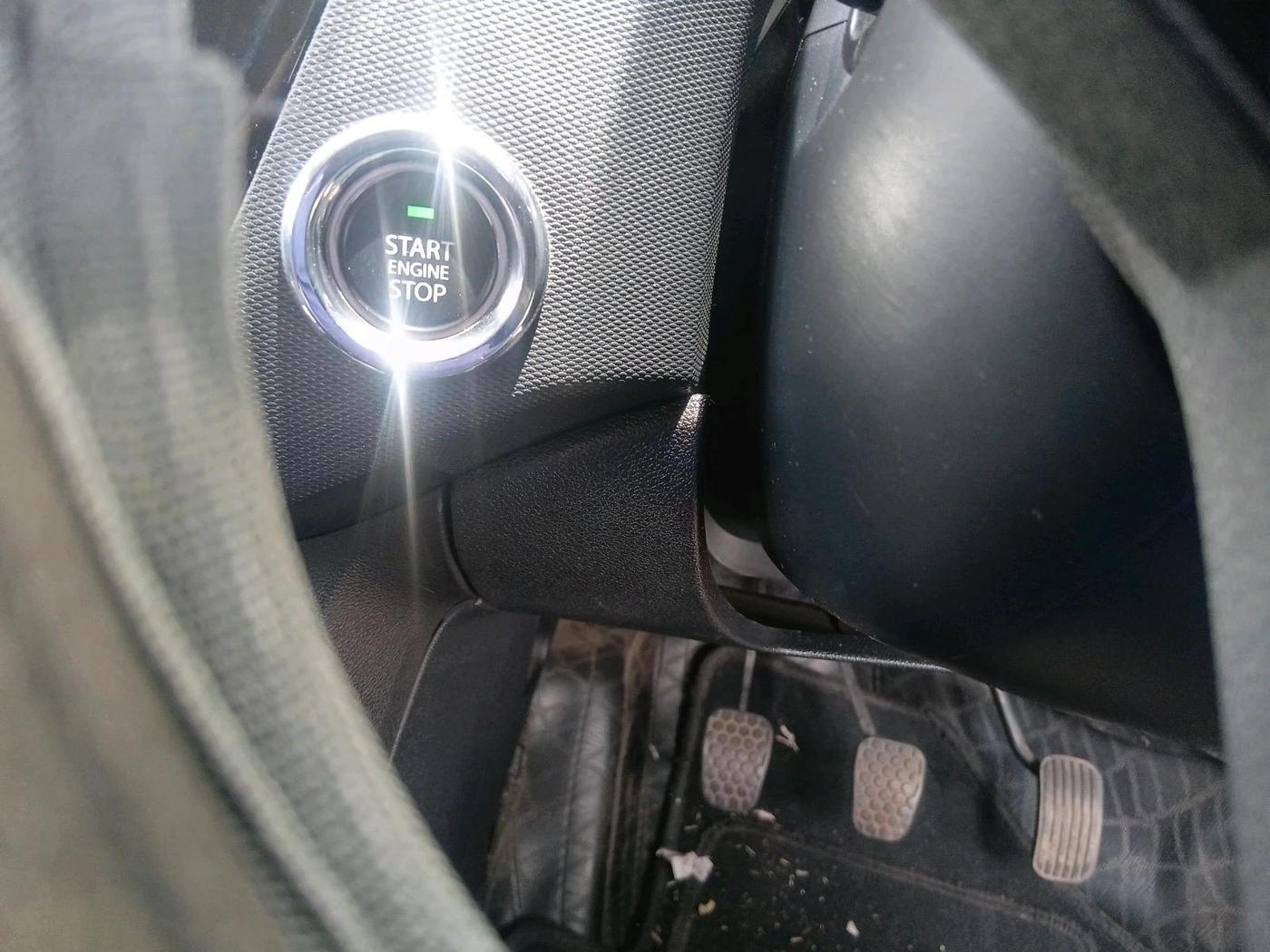 2023 Tata Tiago XZ PLUS CNG DUAL TONE, CNG, Manual, 25,023 km, interior