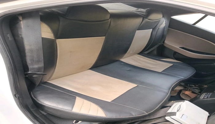 2015 Hyundai Elite i20 SPORTZ 1.2, CNG, Manual, 88,000 km, interior