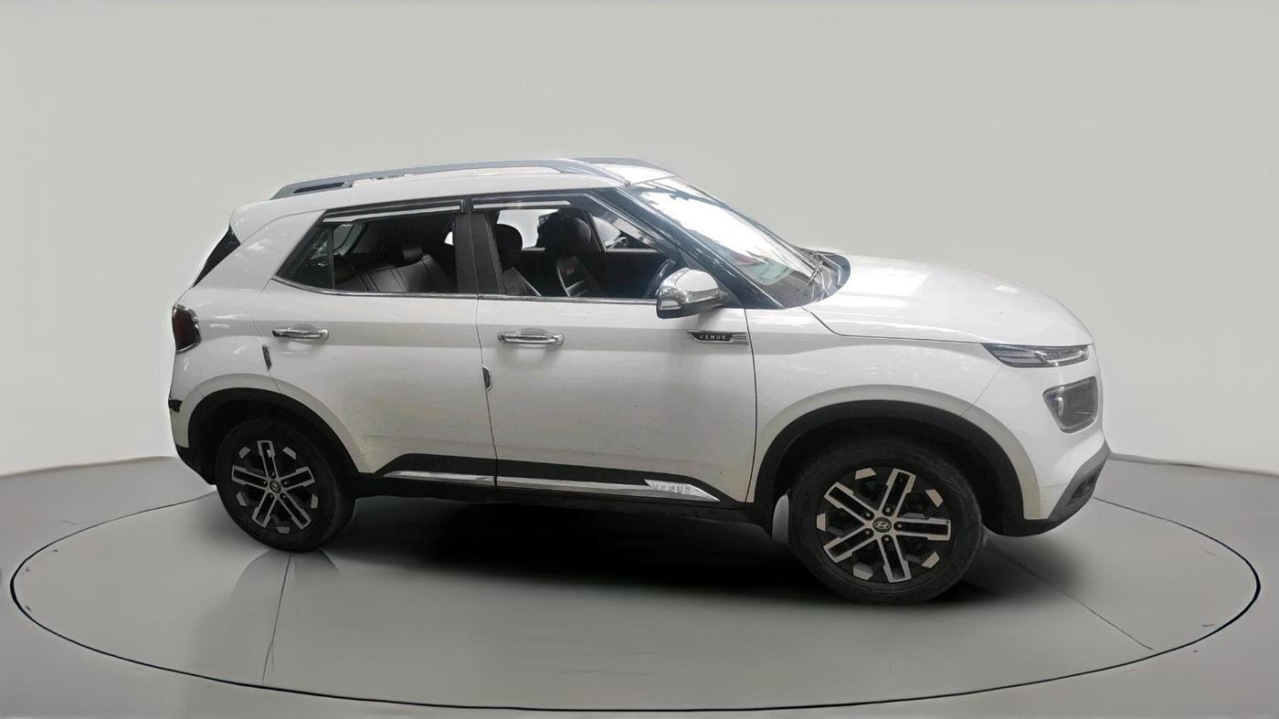 2021 Hyundai VENUE S+ 1.2, Petrol, Manual, 78,735 km, exterior