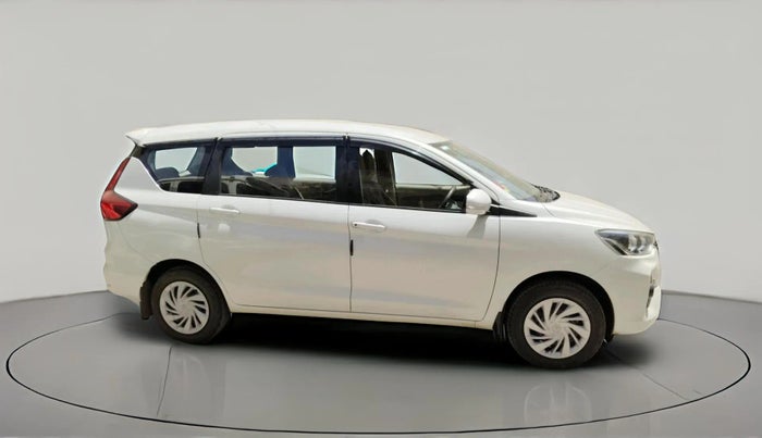 2024 Toyota RUMION S CNG , CNG, Manual, 50,667 km, exterior