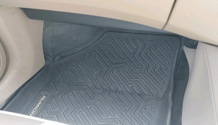 2024 Toyota RUMION S CNG , CNG, Manual, 50,667 km, interior