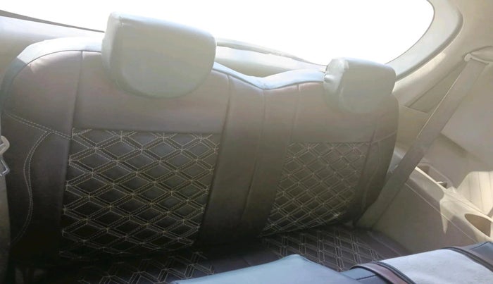 2012 Maruti Ertiga ZDI, Diesel, Manual, 3,33,804 km, interior