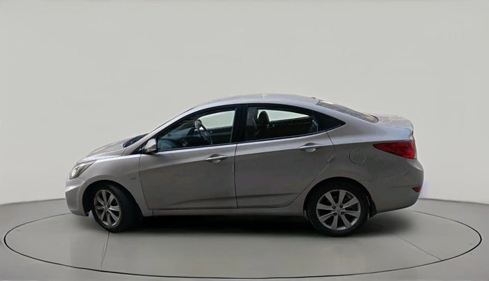 2011 Hyundai Verna FLUIDIC 1.6 CRDI SX, Diesel, Manual, 16,965 km, exterior