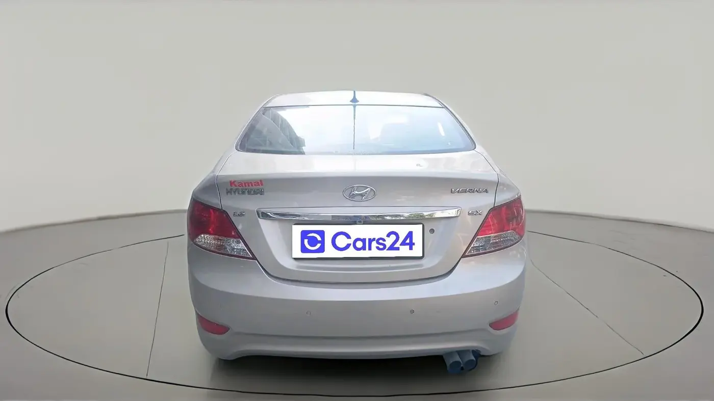 2011 Hyundai Verna FLUIDIC 1.6 CRDI SX, Diesel, Manual, 16,965 km, exterior