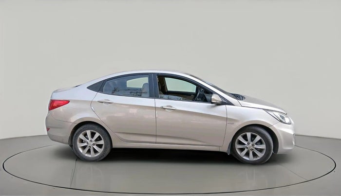 2011 Hyundai Verna FLUIDIC 1.6 CRDI SX, Diesel, Manual, 16,965 km, exterior