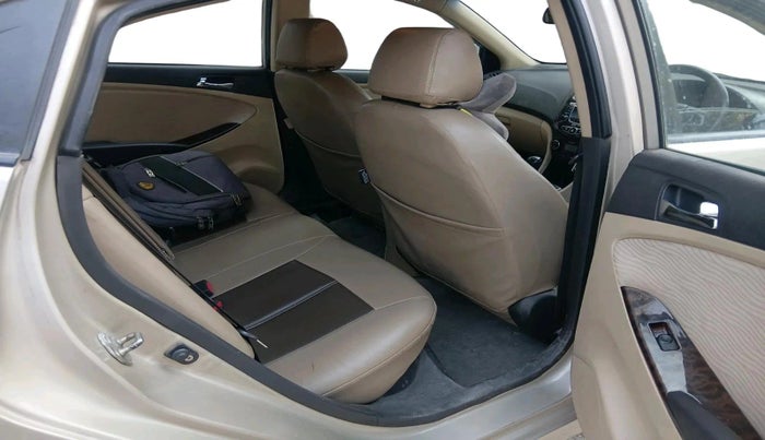 2011 Hyundai Verna FLUIDIC 1.6 CRDI SX, Diesel, Manual, 16,965 km, interior