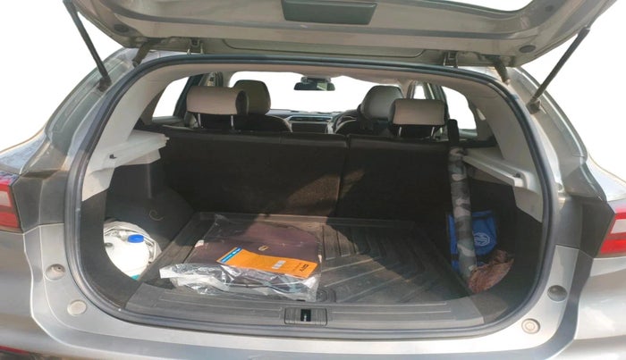 2022 MG ASTOR STYLE 1.5 MT, Petrol, Manual, 27,500 km, exterior