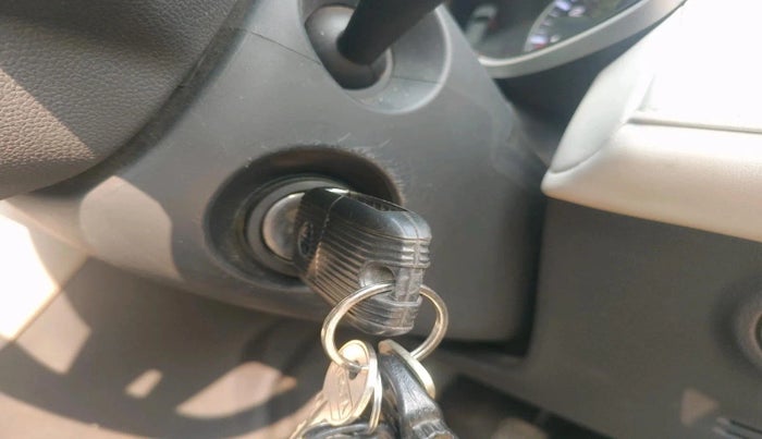 2022 MG ASTOR STYLE 1.5 MT, Petrol, Manual, 27,500 km, interior