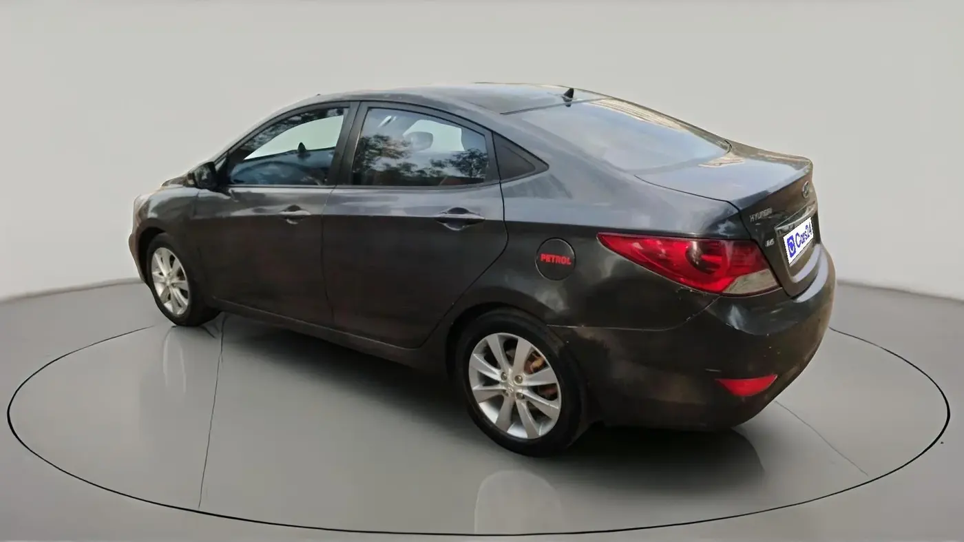 2012 Hyundai Verna FLUIDIC 1.6 VTVT SX, Petrol, Manual, 99,999 km, exterior