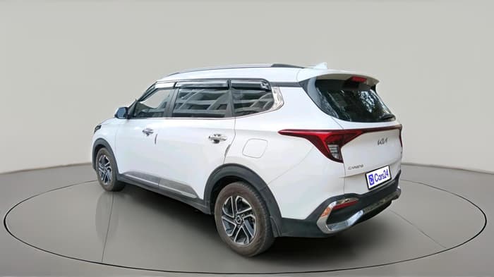 2022 KIA CARENS LUXURY PLUS 1.5 DIESEL AT 6 STR, Diesel, Automatic, 1,06,985 km, exterior