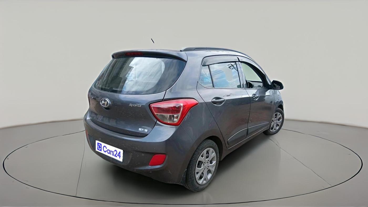 2016 Hyundai Grand i10 SPORTZ 1.2 KAPPA VTVT, CNG, Manual, 74,500 km, exterior