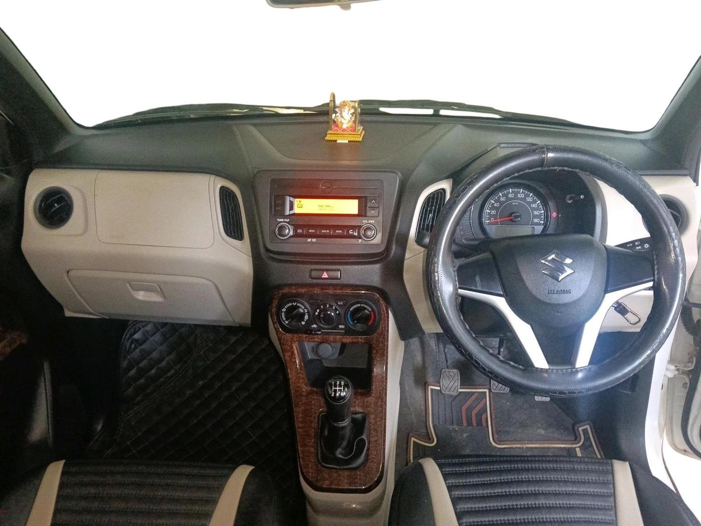 2025 Maruti New Wagon-R VXI CNG 1.0, CNG, Manual, 12,149 km, interior