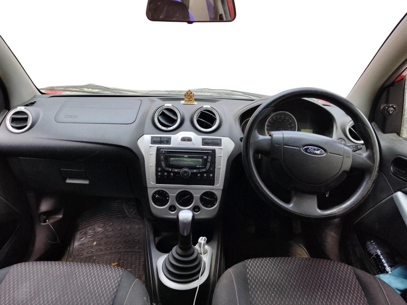 2011 Ford Figo TITANIUM 1.2 PETROL, Petrol, Manual, 86,033 km, interior