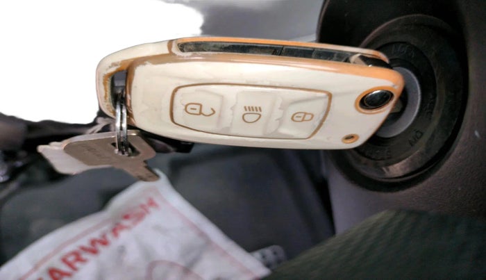 2020 Tata Tiago XZ PLUS PETROL, Petrol, Manual, 56,403 km, interior