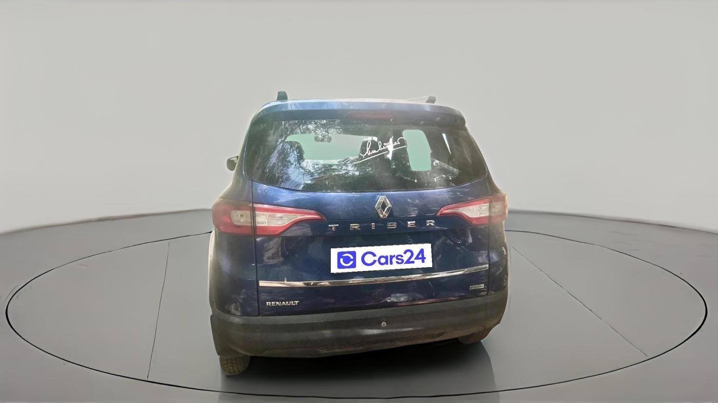 2021 Renault TRIBER RXE MT, Petrol, Manual, 40,843 km, exterior