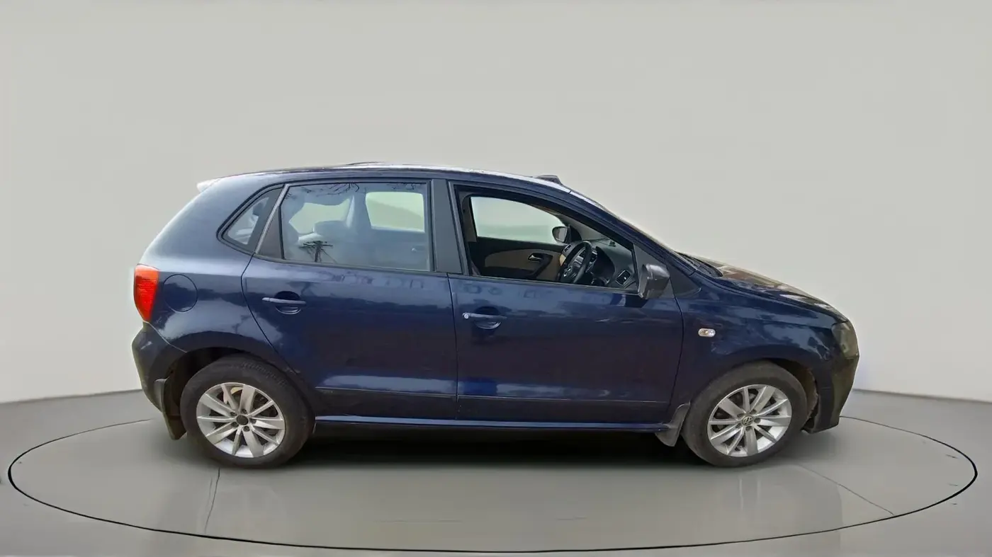 2014 Volkswagen Polo HIGHLINE1.5L, Diesel, Manual, 1,91,000 km, exterior