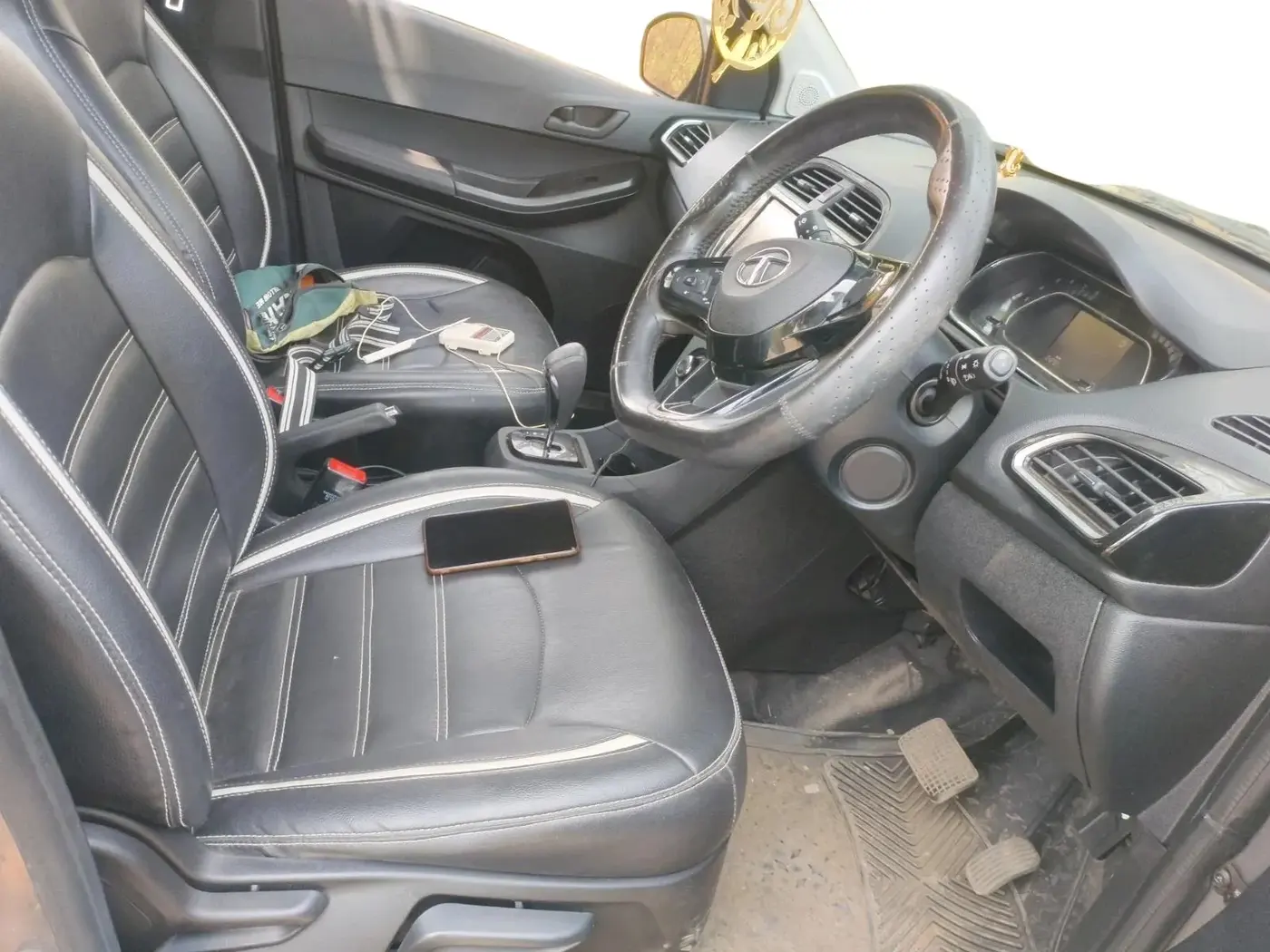 2021 Tata TIAGO NRG XZ AMT, Petrol, Automatic, 24,232 km, interior
