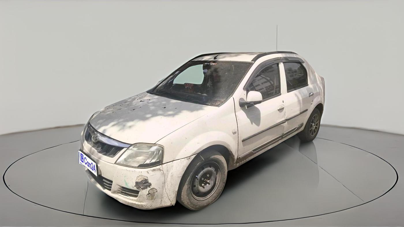 2013 Mahindra Verito 1.5 D4, Diesel, Manual, 1,02,366 km, exterior