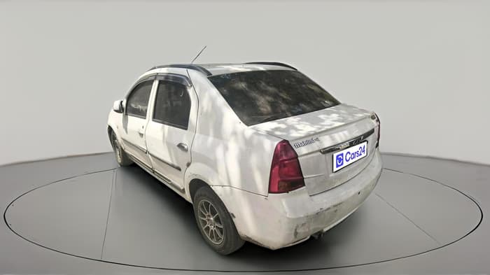 2013 Mahindra Verito 1.5 D4, Diesel, Manual, 1,02,366 km, exterior