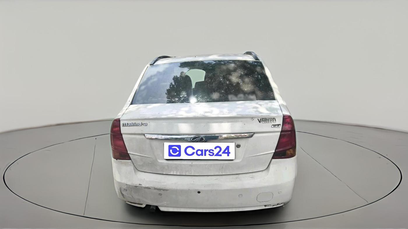 2013 Mahindra Verito 1.5 D4, Diesel, Manual, 1,02,366 km, exterior