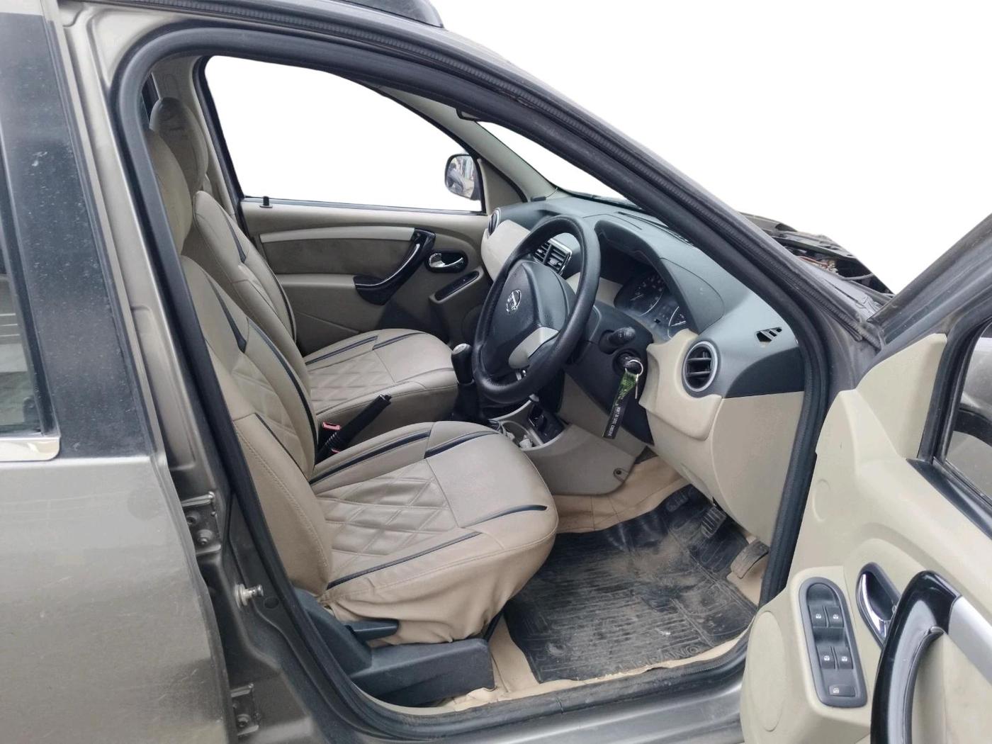 2014 Nissan Terrano XL D PLUS, Diesel, Manual, 75,475 km, interior