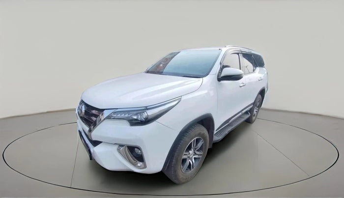 2017 Toyota Fortuner 2.8 4X2 AT, Diesel, Automatic, 1,30,245 km, exterior