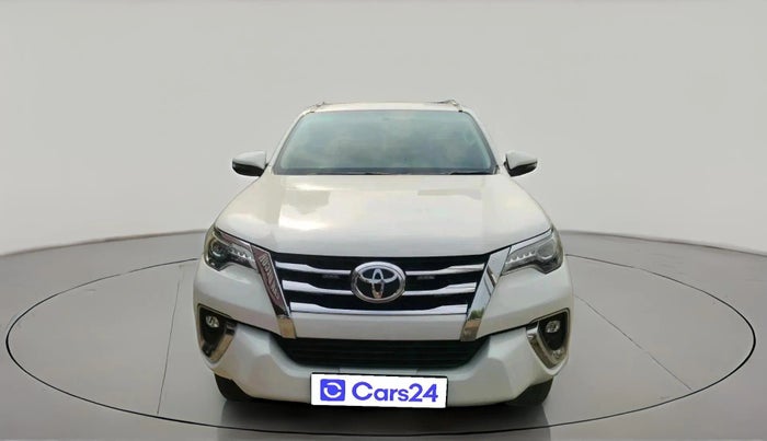 2017 Toyota Fortuner 2.8 4X2 AT, Diesel, Automatic, 1,30,245 km, exterior