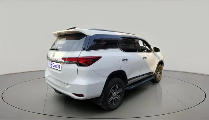 2017 Toyota Fortuner 2.8 4X2 AT, Diesel, Automatic, 1,30,245 km, exterior