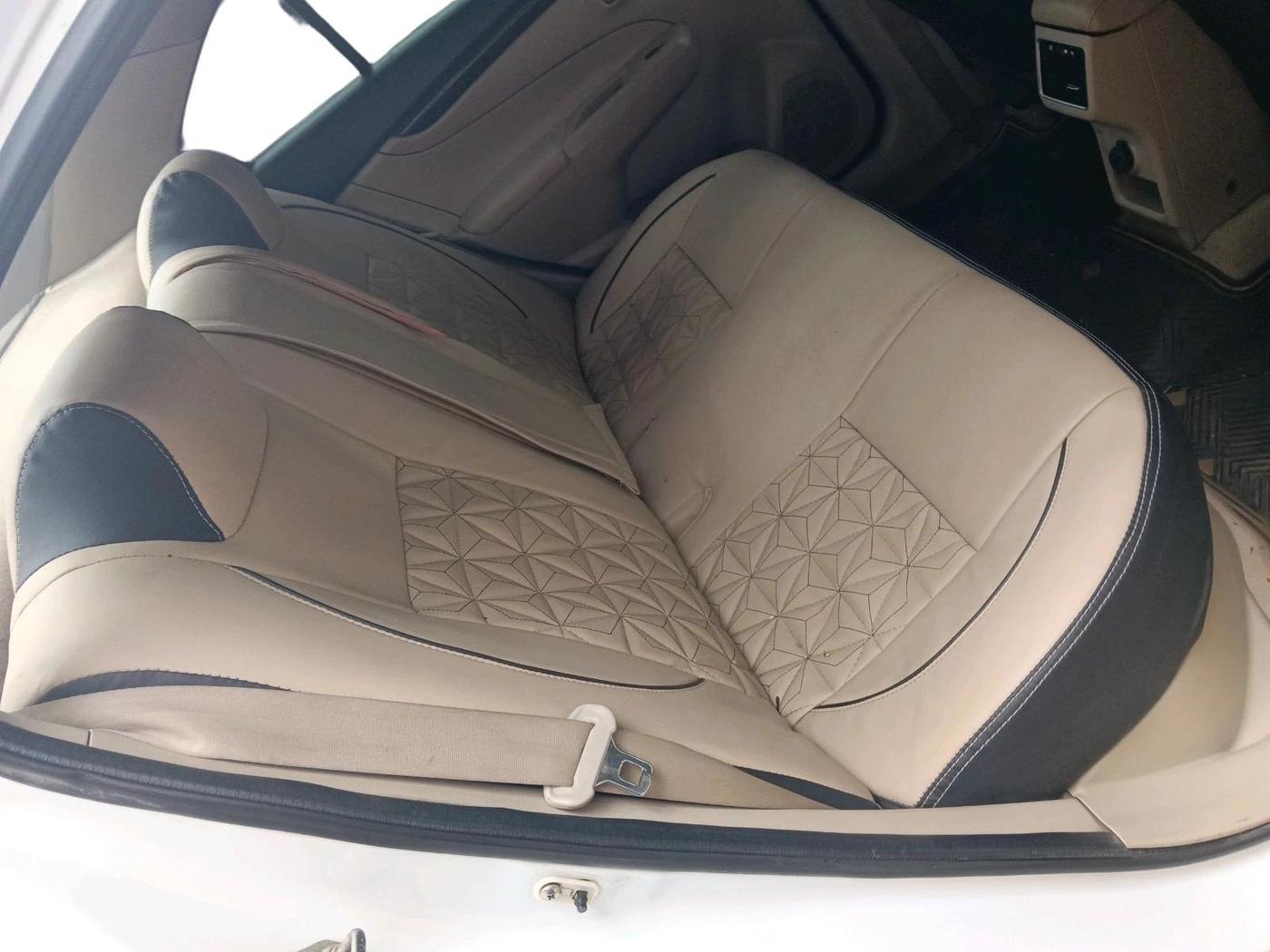 2015 Maruti Ciaz ZDI+ SHVS, Diesel, Manual, 91,685 km, interior