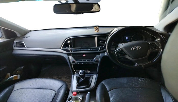 2018 Hyundai New Elantra 1.6 SX (O) MT DIESEL, Diesel, Manual, 1,62,091 km, interior