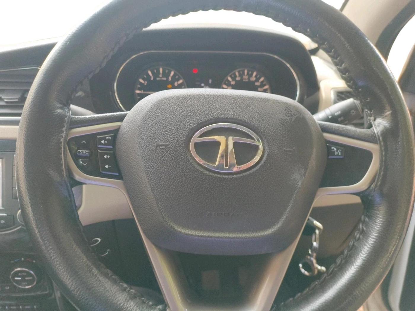 2014 Tata Zest XM PETROL, Petrol, Manual, 80,311 km, interior