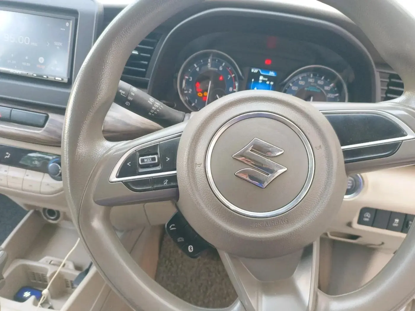 2021 Maruti Ertiga ZXI AT SHVS, Petrol, Automatic, 90,617 km, interior