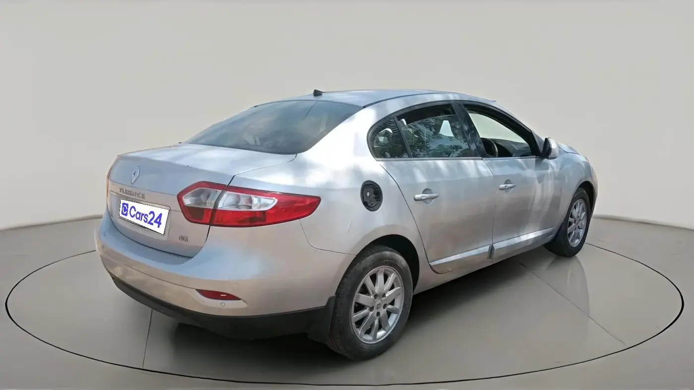 2012 Renault Fluence 1.5 E2, Diesel, Manual, 1,40,256 km, exterior