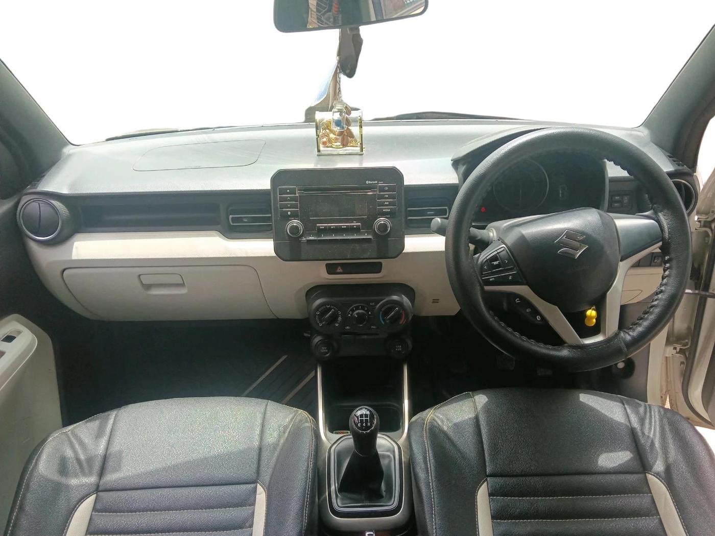 2017 Maruti IGNIS DELTA 1.2, Petrol, Manual, 14,942 km, interior