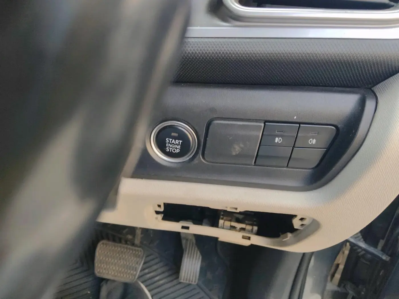 2022 Tata ALTROZ XZA PLUS, Petrol, Automatic, 24,953 km, interior