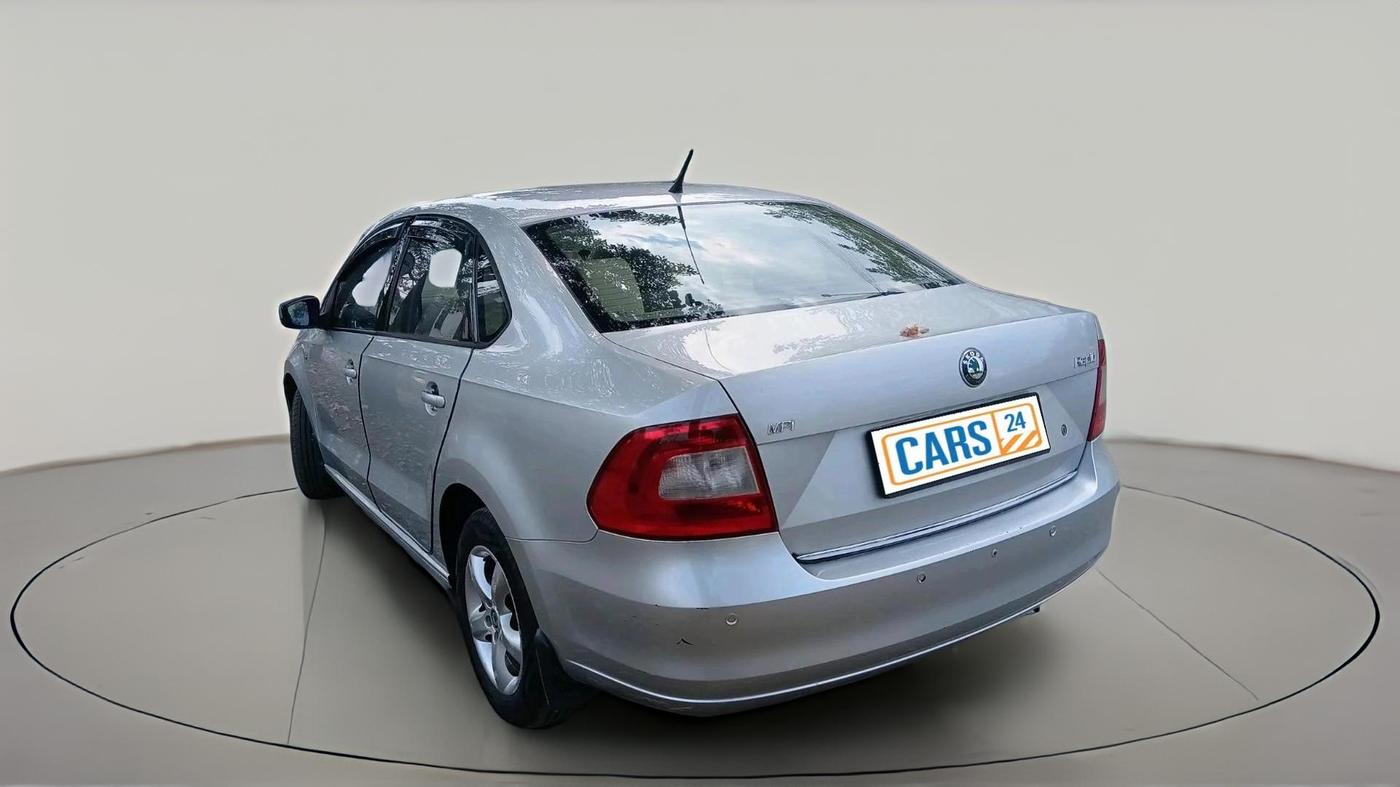 2012 Skoda Rapid AMBITION 1.6 MPI MT, Petrol, Manual, 90,240 km, exterior
