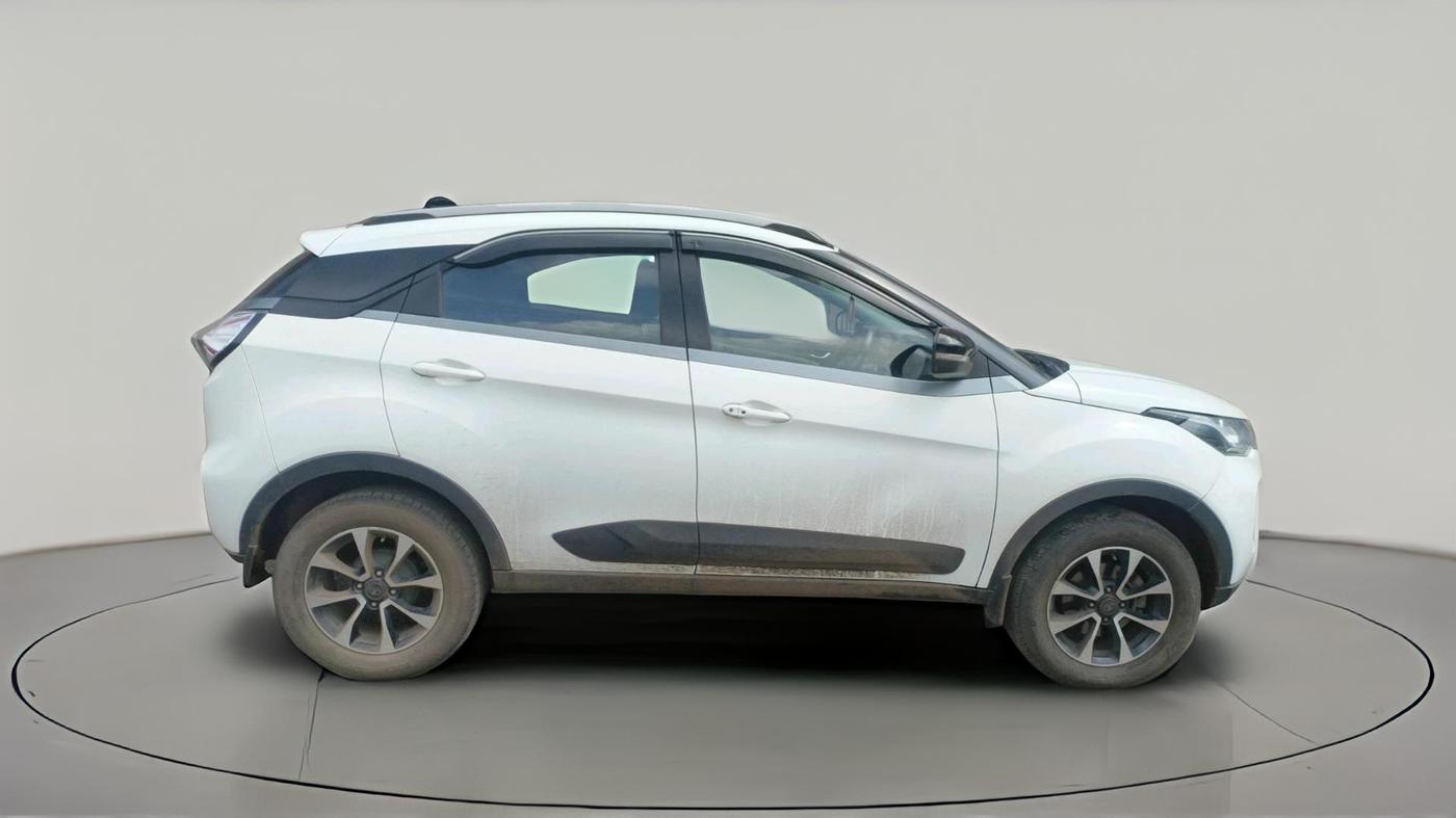 2020 Tata NEXON XZA PLUS SUNROOF PETROL, Petrol, Automatic, 65,977 km, exterior
