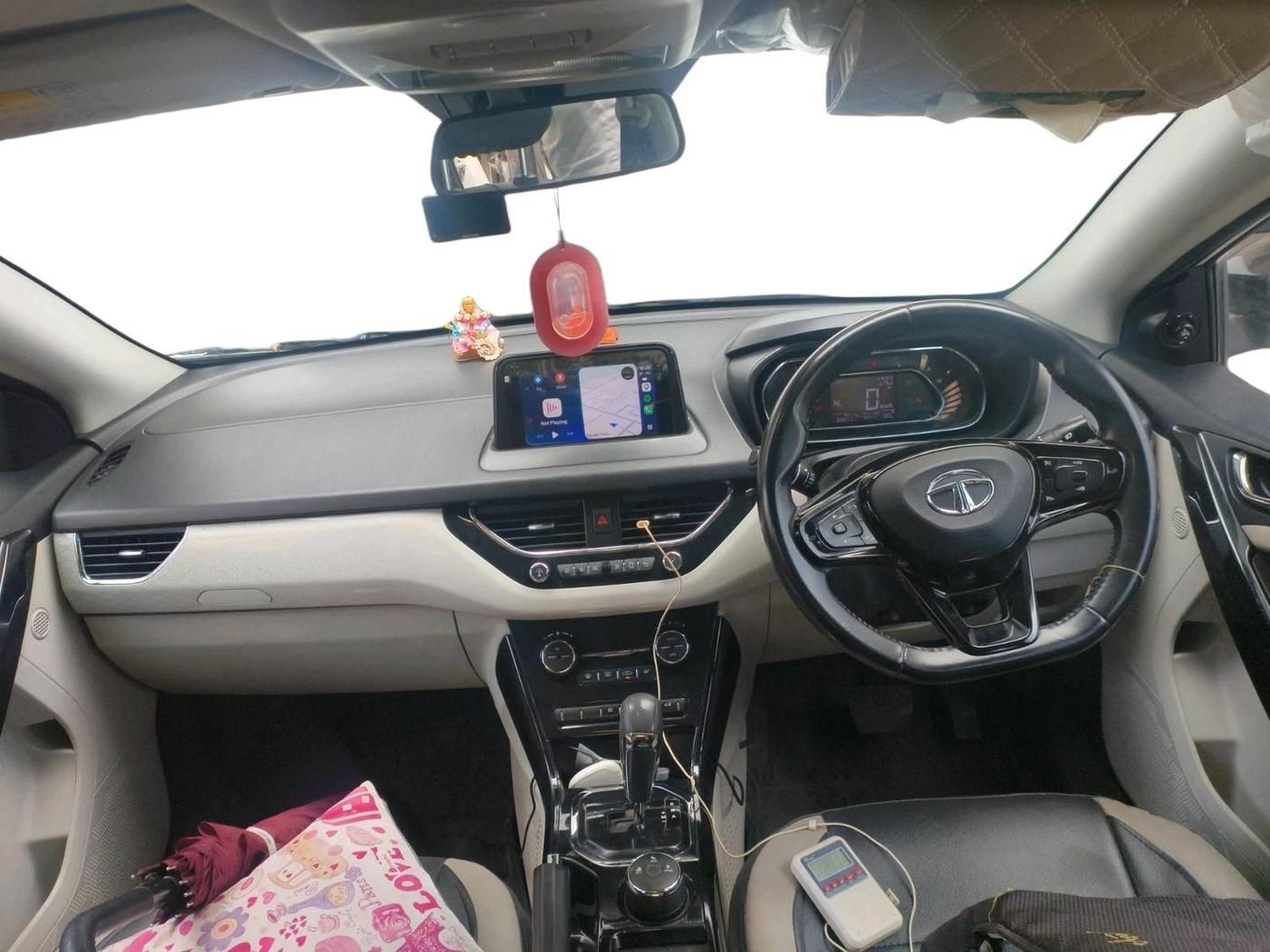 2020 Tata NEXON XZA PLUS SUNROOF PETROL, Petrol, Automatic, 65,977 km, interior