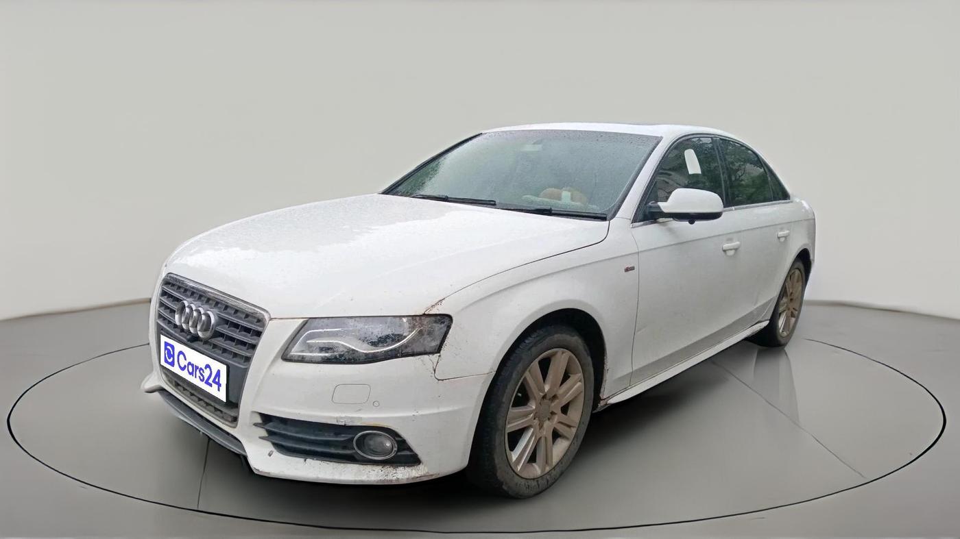 2011 Audi A4 2.0 TDI S LINE, Diesel, Automatic, 1,15,618 km, exterior