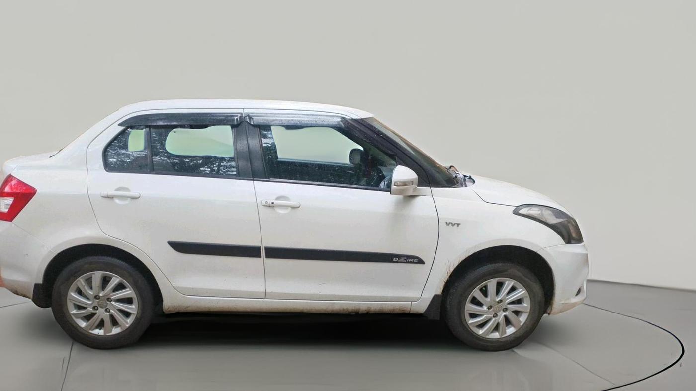 2016 Maruti Swift Dzire ZXI, CNG, Manual, 1,01,874 km, exterior