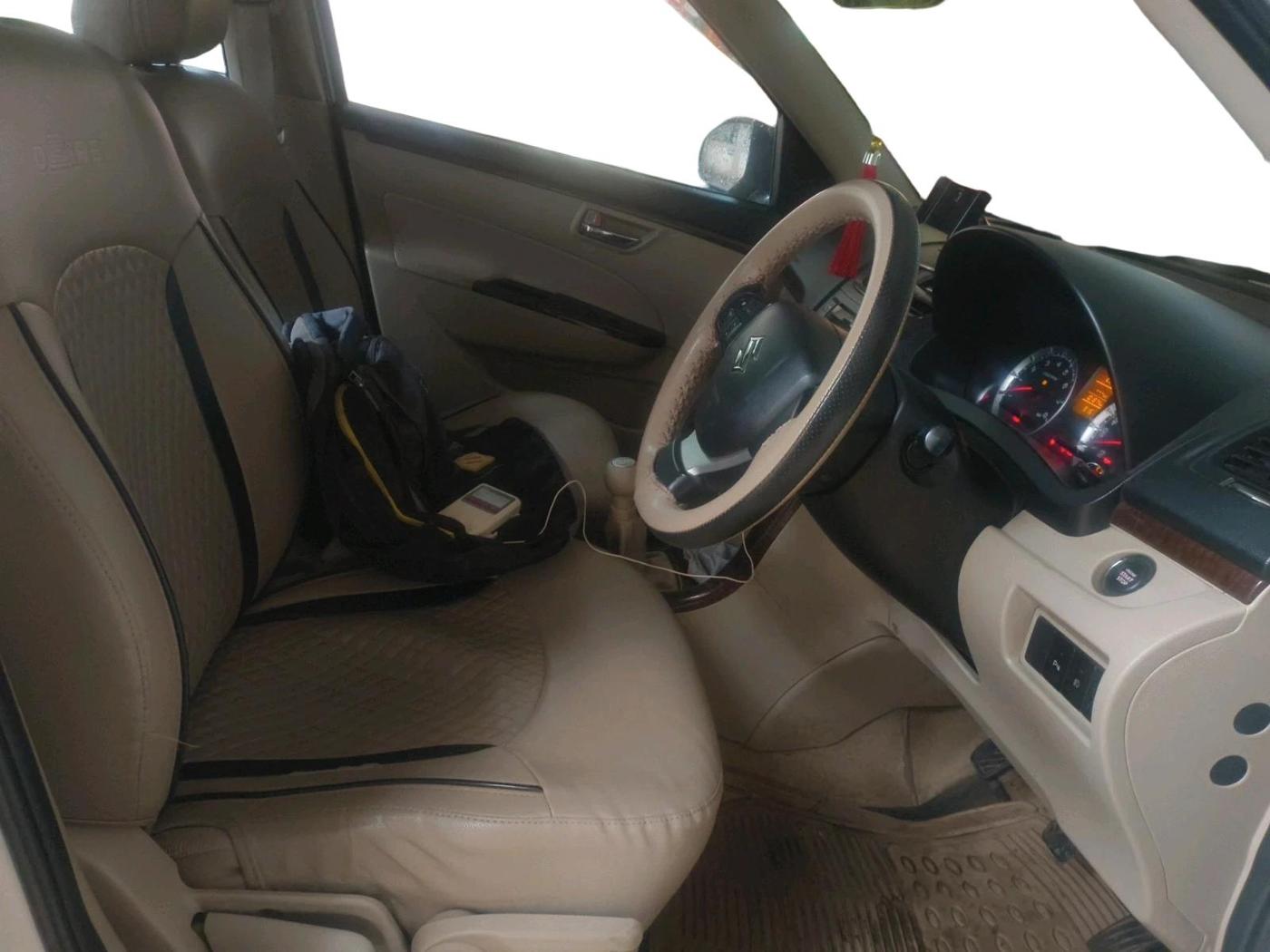 2016 Maruti Swift Dzire ZXI, CNG, Manual, 1,01,874 km, interior