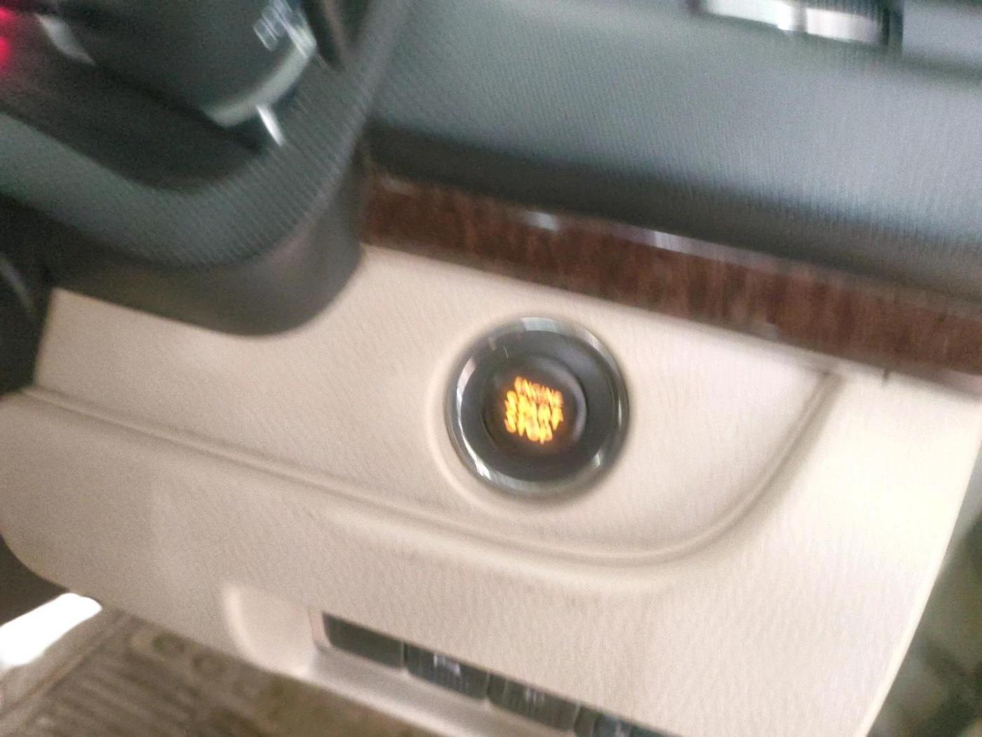 2016 Maruti Swift Dzire ZXI, CNG, Manual, 1,01,874 km, interior