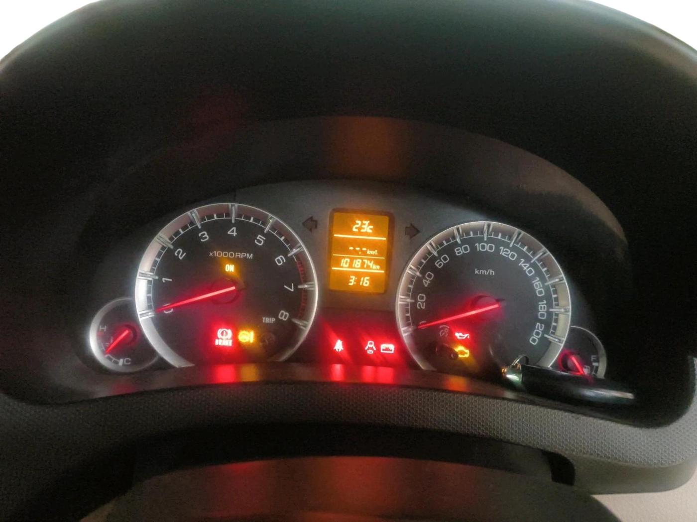 2016 Maruti Swift Dzire ZXI, CNG, Manual, 1,01,874 km, interior