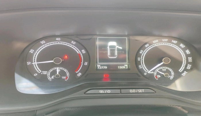 2022 Skoda KUSHAQ STYLE 1.0L TSI MT, Petrol, Manual, 72,779 km, interior