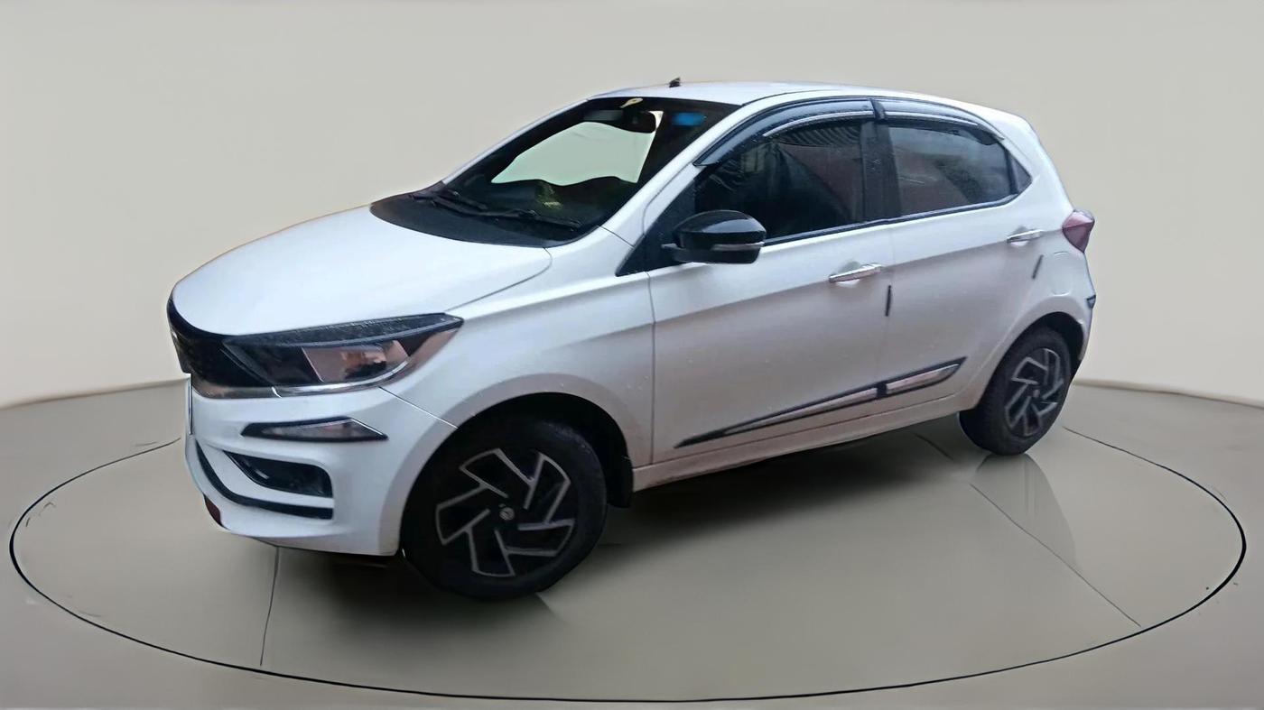 2022 Tata Tiago XT PETROL, Petrol, Manual, 64,157 km, exterior