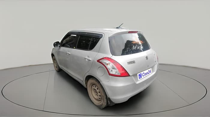 2015 Maruti Swift VXI, CNG, Manual, 1,03,593 km, exterior
