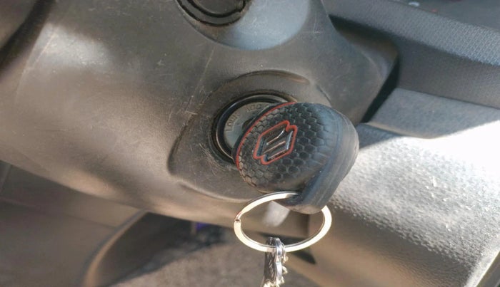 2013 Maruti Swift VDI, Diesel, Manual, 1,01,014 km, interior