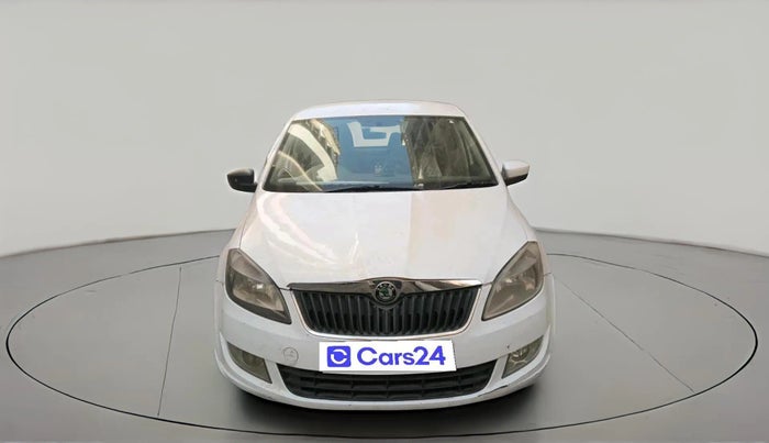 2011 Skoda Rapid AMBITION 1.6 TDI CR MT, Diesel, Manual, 3,04,413 km, exterior