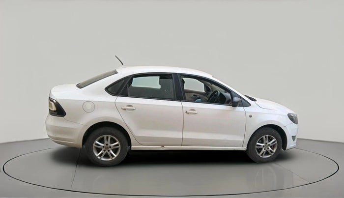 2011 Skoda Rapid AMBITION 1.6 TDI CR MT, Diesel, Manual, 3,04,413 km, exterior